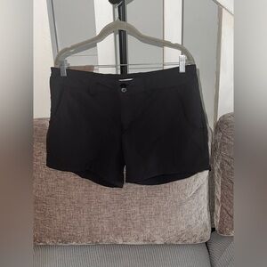 Elegant Black Women's Cargo Shorts